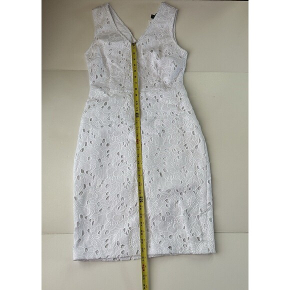 Banana Republic White Lace Eyelet Sheath Dress SIze 4 NWT - Picture 6 of 14